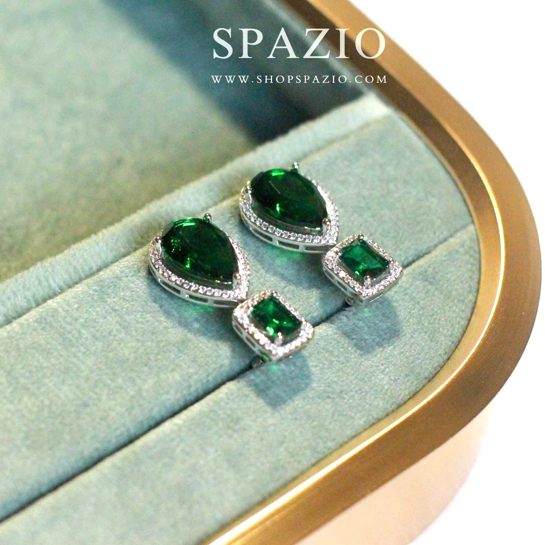 Mystic Emerald Earrings - Image 3