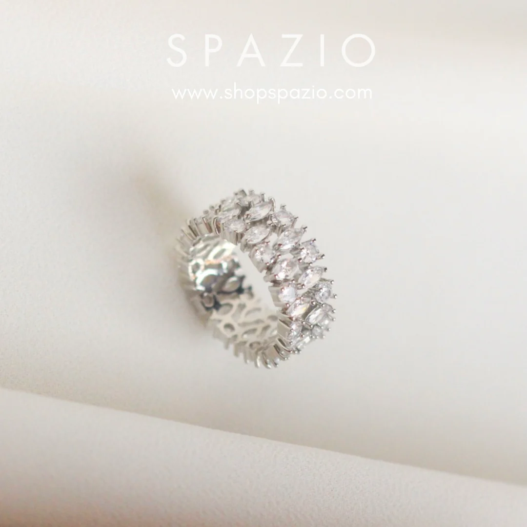 Embrace Band Ring - Image 4